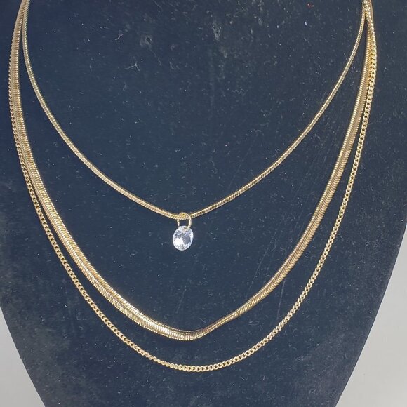 Women's Stunning Layered Gold tone Necklace - Sparkling Cubic Zirconia Crystal - Picture 5 of 5